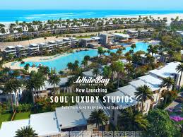 وايت باي  white Bay الساحل الشمالي