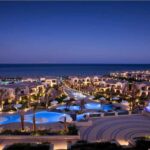 البحر من قرية لافيستا باي إيست