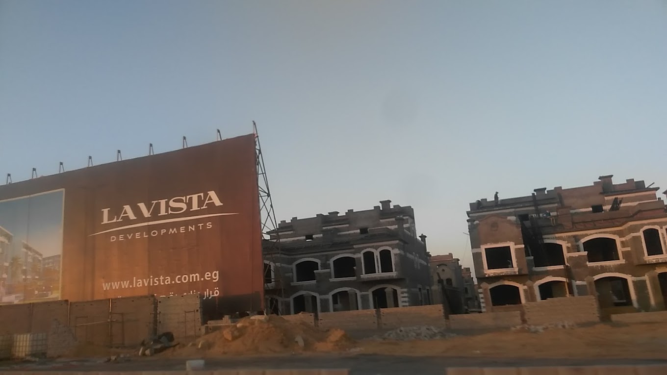 كمبوند الباتيو اورو التجمع الخامس – El Patio Oro La Vista New Cairo