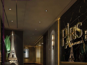 1 غرفة وحدات إدارية للبيع في باريس ايست مول