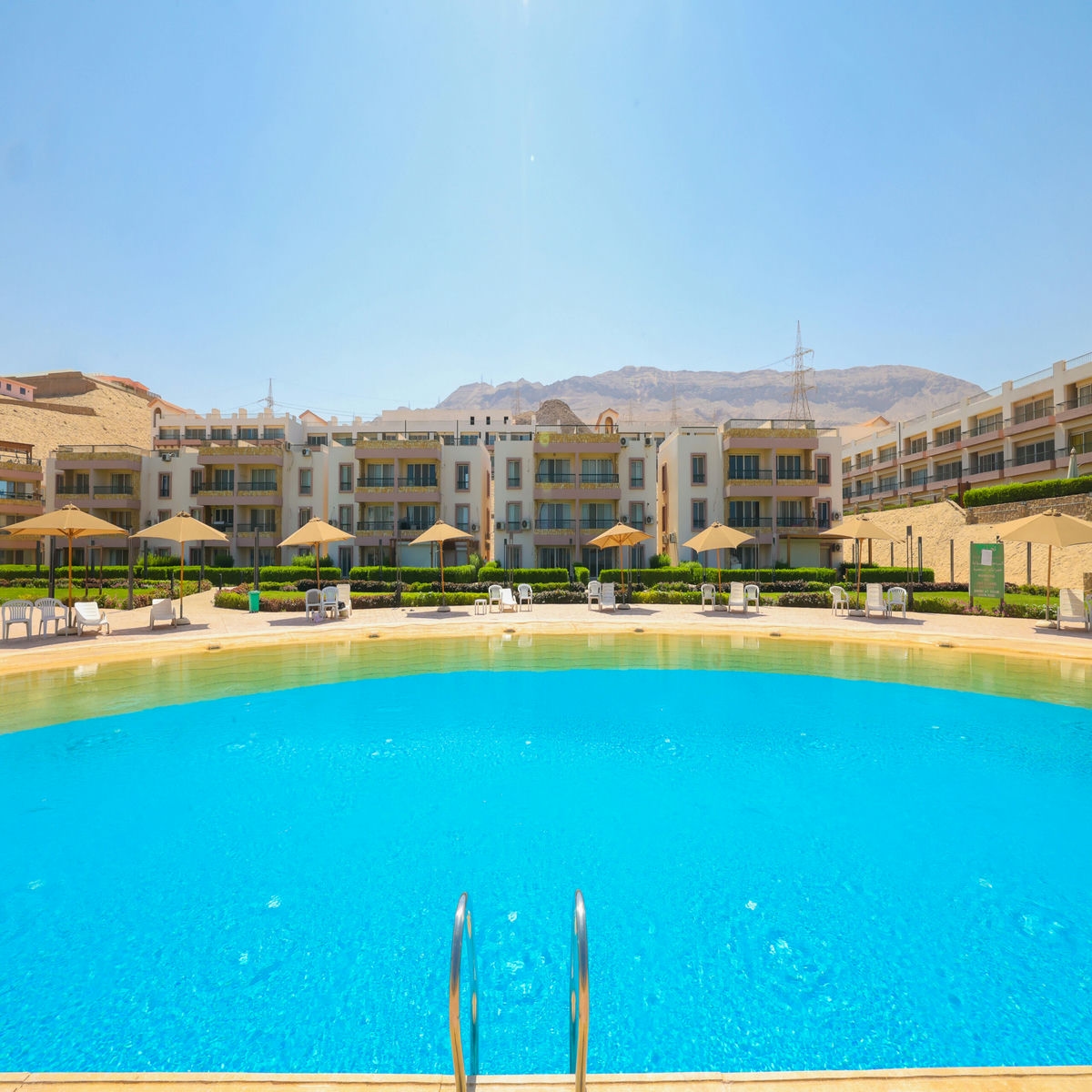 قرية بلومار العين السخنة وادي دجلة – Blumar El Sokhna Resort