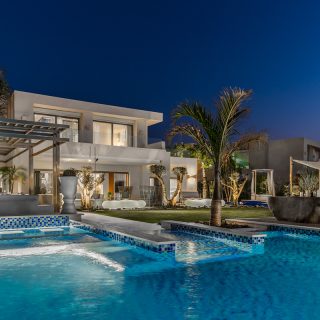 Hacienda White North Coast Palm Hills