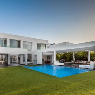 Hacienda White North Coast Palm Hills