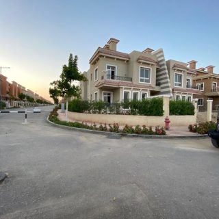 porto octobar Compound