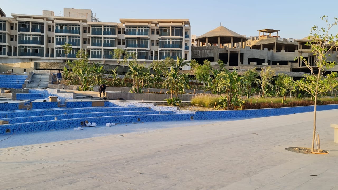 porto octobar Compound