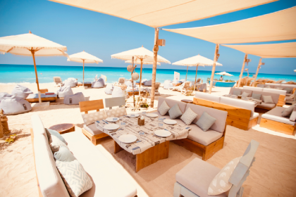 Hacienda White North Coast Palm Hills