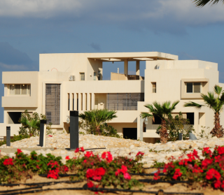 Hacienda White North Coast Palm Hills