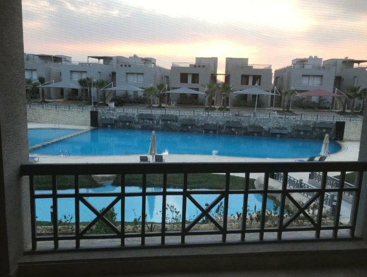 شاليهات للبيع 4 غرف نوم في العين باي 120 متر