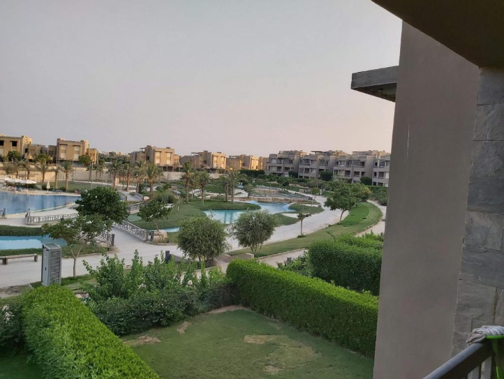 شاليهات للبيع 4 غرف نوم في العين باي 120 متر