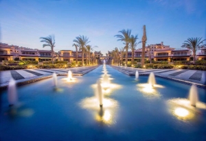 شاليهات للبيع في قرية لافيستا راس الحكمة