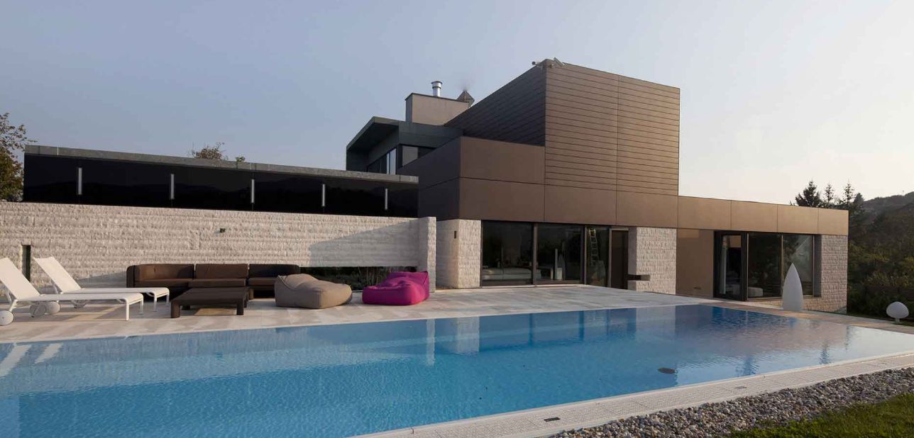 عرض خاص على المتشطب في بالى الساحل الشمالى