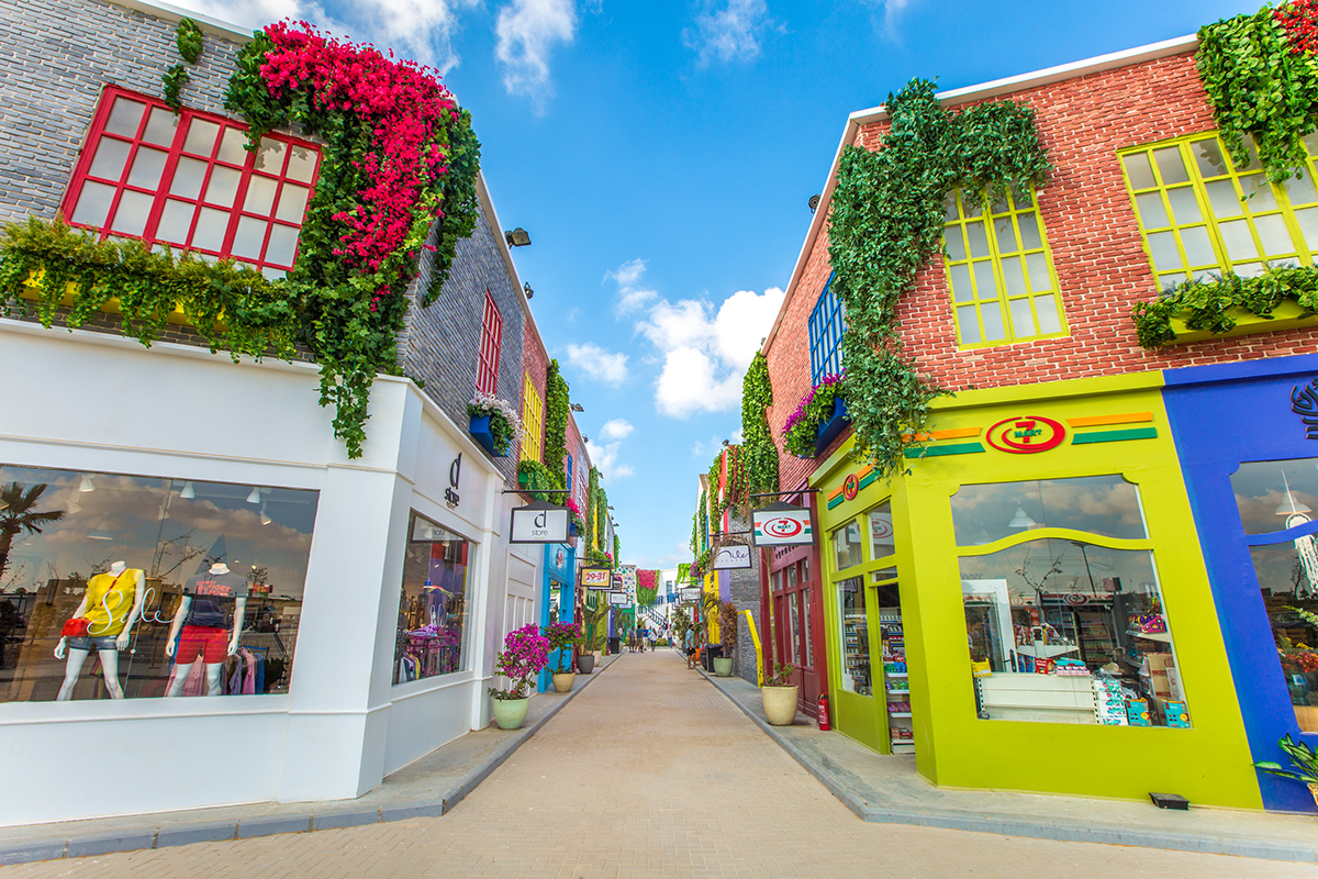 أحصل على محل في ليك يارد الساحل الشمالي بمساحة 45 متر