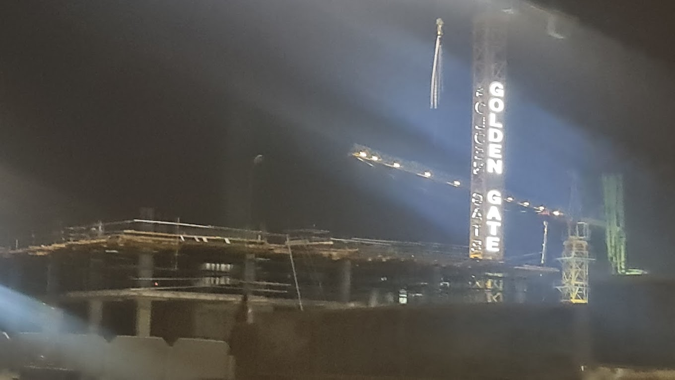 مول جولدن جيت القاهرة الجديدة ريدكون – Golden gate New Cairo Mall