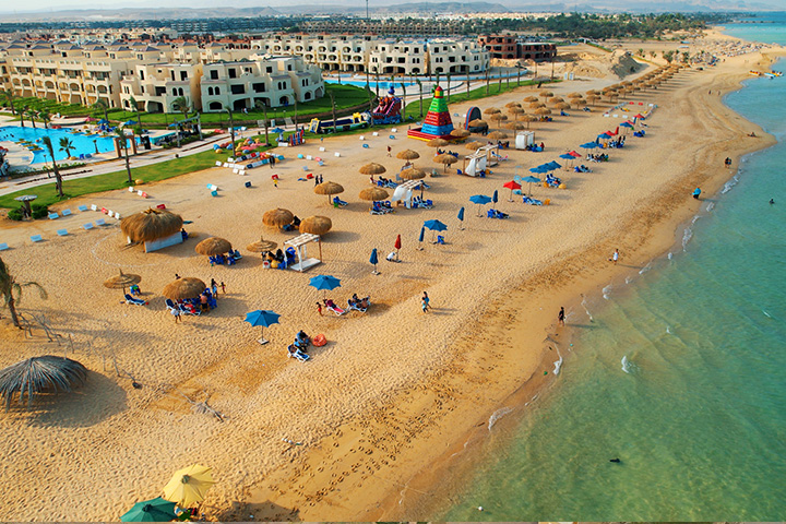 قرية لاسيرينا بالم بيتش العين السخنة – Lasirena Palm Beach Resort