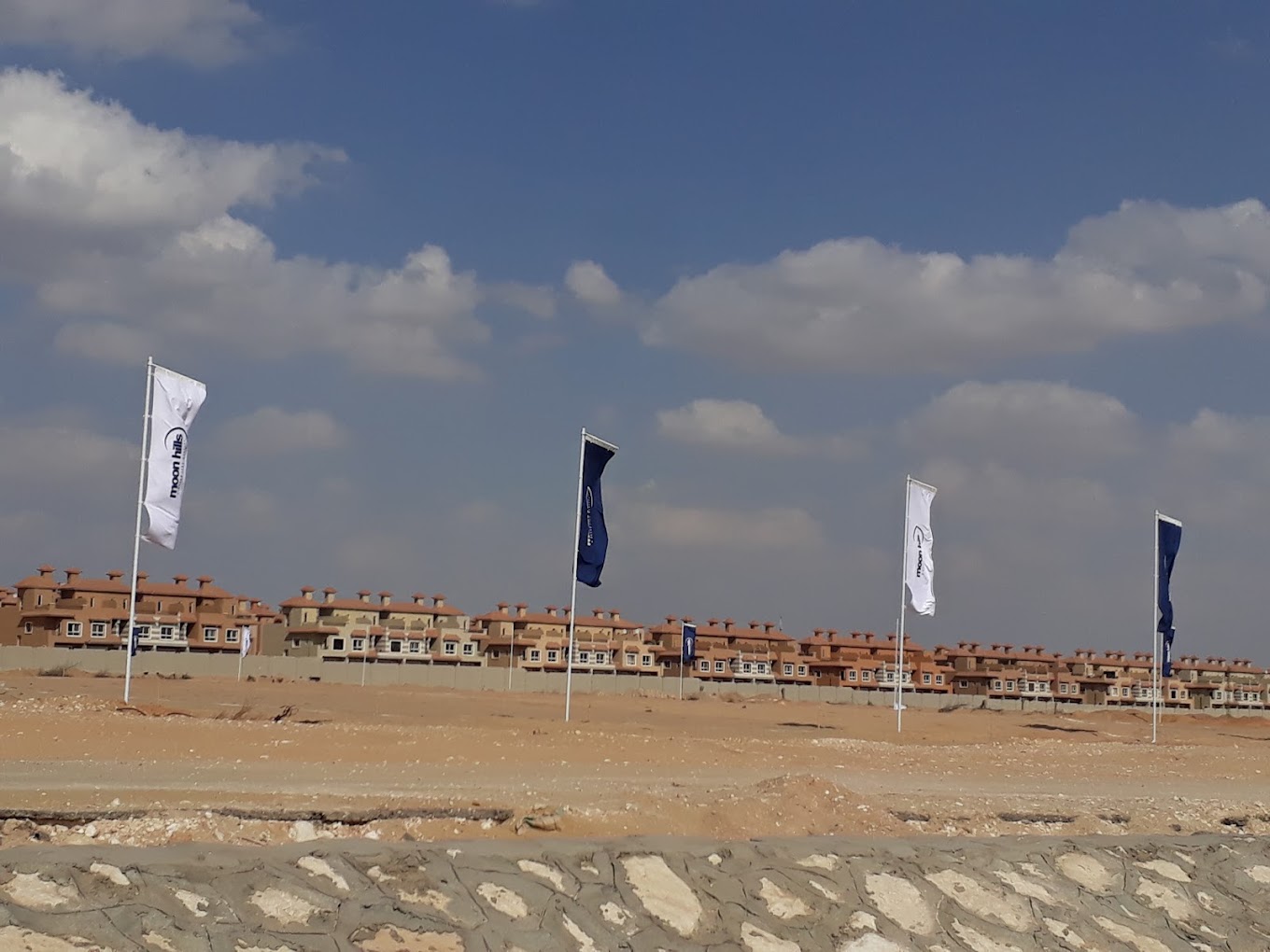 كمبوند مون هيلز 6 أكتوبر سكن العقارية – Moon Hills 6 October Compound