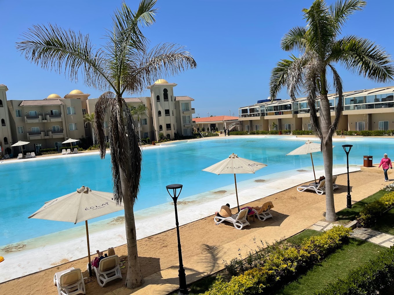 بسعر مغري شقة 105م بمشروع ايكلا بورسعيد فيو رائع