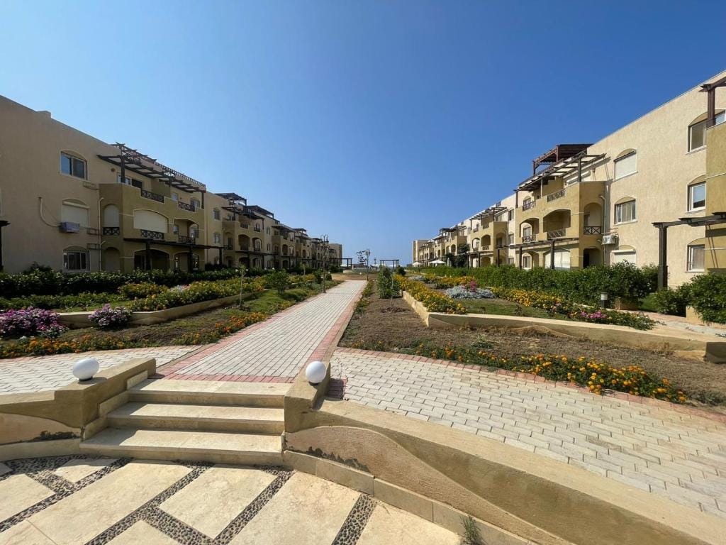 قرية لابايا الساحل الشمالي إعمار أليكس – La Baia Village North Coast