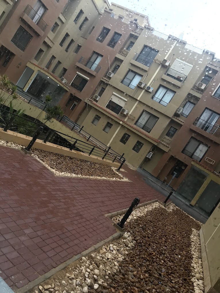 كمبوند لاكازا الشيخ زايد بيوند هولدنج – La Casa Compound Sheikh Zayed