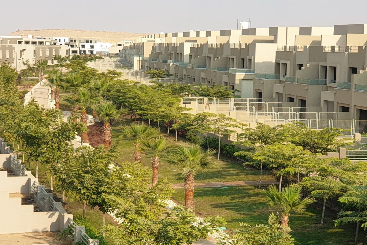 أحصل على شقة في بالم هيلز قطامية 2 بمساحة 160 متر