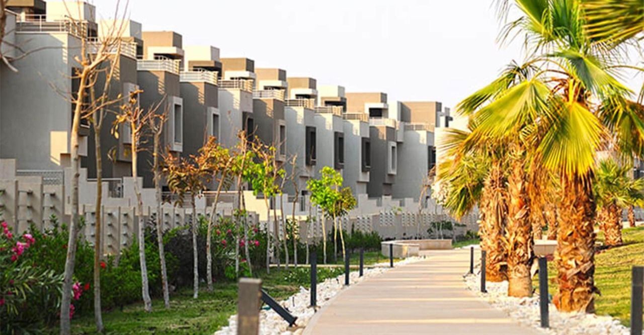 أحصل على شقة في بالم هيلز قطامية 2 بمساحة 160 متر