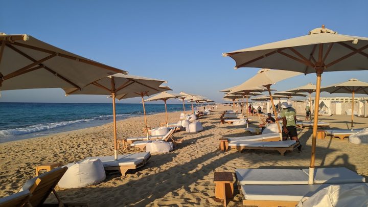 امتلك شاليه في منتجع اس باي الساحل الشمالي بمساحة 150 متر