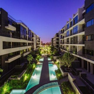 فرصة عظيمة شقة 205م مع اقساط على 9 سنوات فى كمبوند Waterway the View