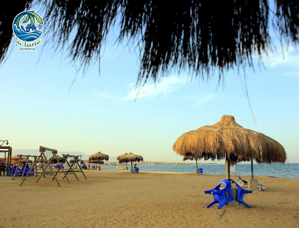 بالعين السخنة احجز شاليه في قرية لالونا بمساحة 146 متر