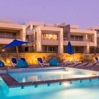 اميز شاليه للبيع بلافيستا كاسكادا الساحل بمساحة 184 متر