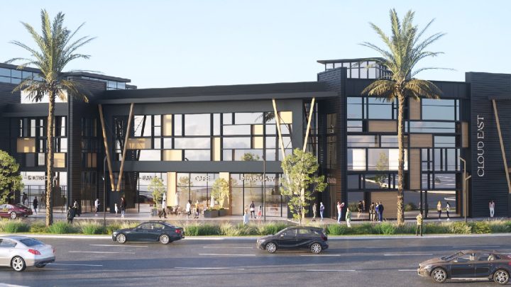 بسعر مغري محل 115م بمول كلاود ايست فيو رائع