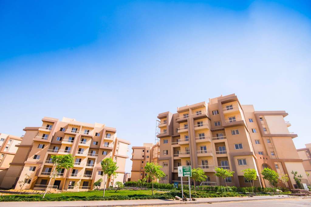 للبيع بالتقسيط شقة 102 متر في كمبوند اشجار سيتي اكتوبر