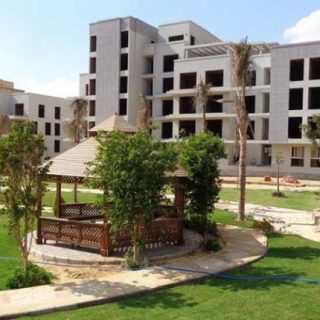 للبيع بالتقسيط شقة 190 متر في Sarayat El Kattameya