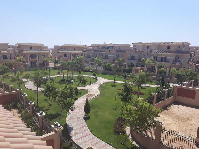 فيلا للبيع 800م في كمبوند جاردن فيو بتسهيلات فى السداد