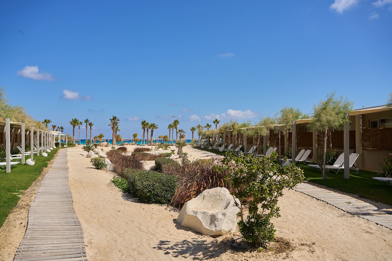 Hacienda Heneish Village North Caost Palm Hills