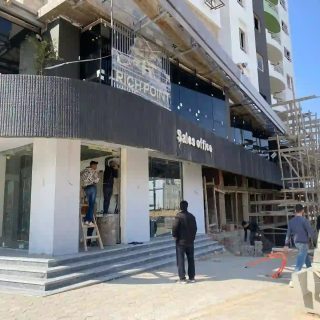 بتشطيب سوبر لوكس احصل علي محلك بمساحة 53 متر في ريتش بوينت مول النزهة الجديدة