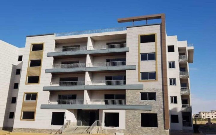 بسعر مغري شقة 200م بكمبوند المصراوية فيو رائع