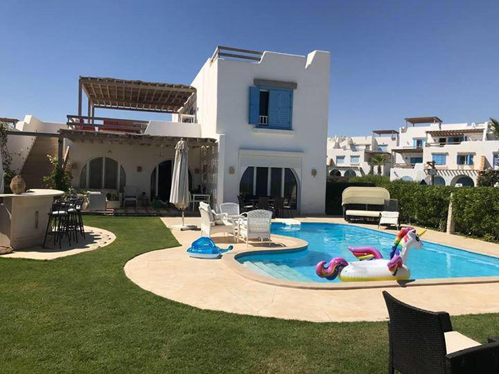 شاليه للبيع 92م في قرية بيانكى الساحل الشمالى بسعر خيالي