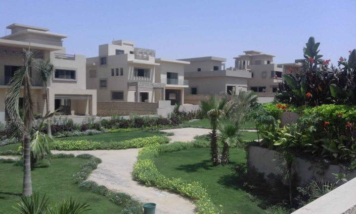 اسكن في جبيل أكتوبر توين هاوس بمساحة 435 متر