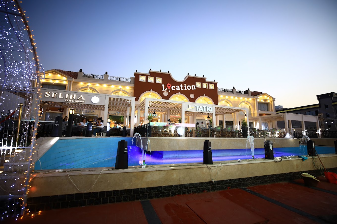 مول ذا لوكيشن حدائق اكتوبر كيان للتطوير العقاري –  The Location Hadayek October Mall