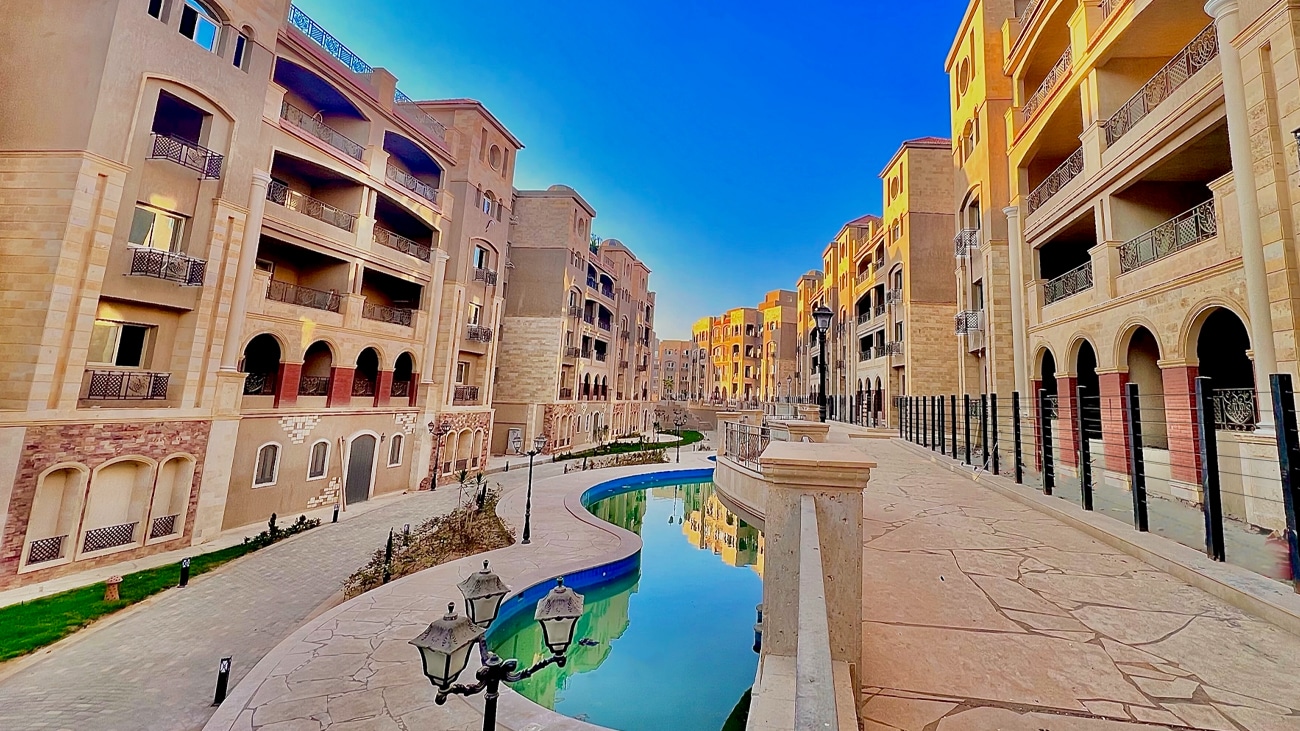 كمبوند روك فيرا التجمع الخامس البطل – Rock Vera New Cairo Compound