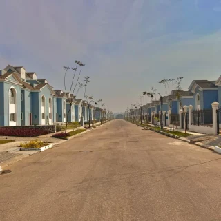 بفيو أكثر من رائع فيلات كمبوند هليوبوليس هيلز للبيع انتهز الفرصة