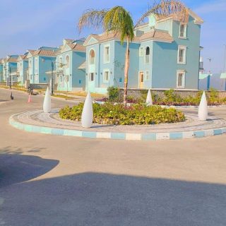 بفيو أكثر من رائع فيلات كمبوند هليوبوليس هيلز للبيع انتهز الفرصة