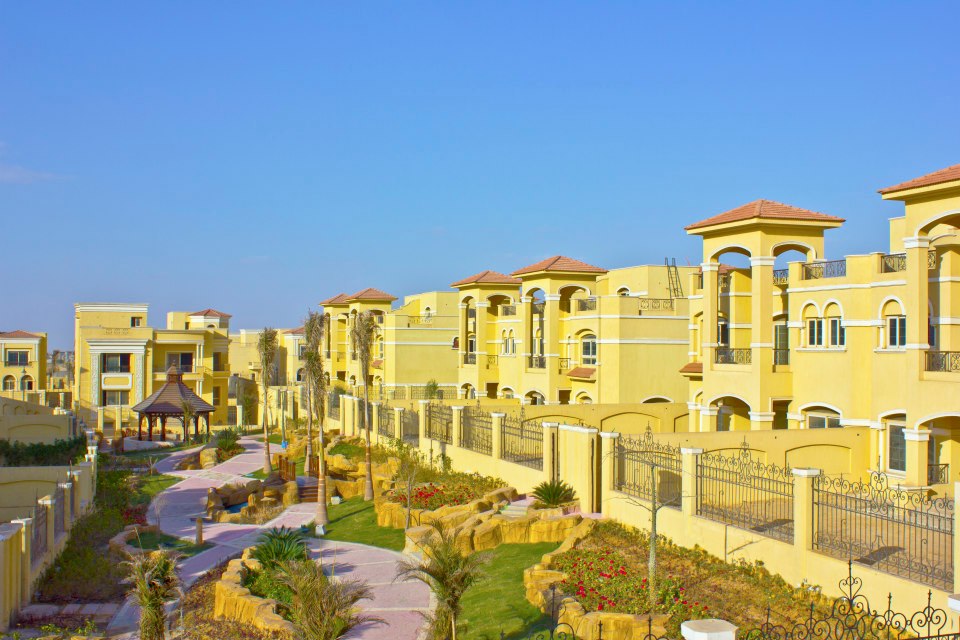 انتهز فرصة السكن الراقي واحجز فيلا في كمبوند فاونتن بارك التجمع الخامس