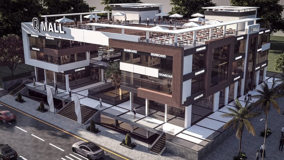 محل لقطة للبيع 200م في كيو مول بسعر خيالي