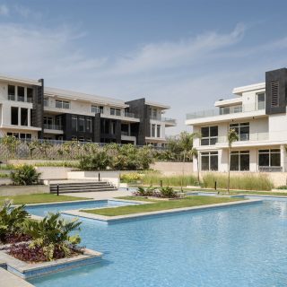 بأسعار مميزة شقق كمبوند ويست هيلز للبيع تشطيب كامل