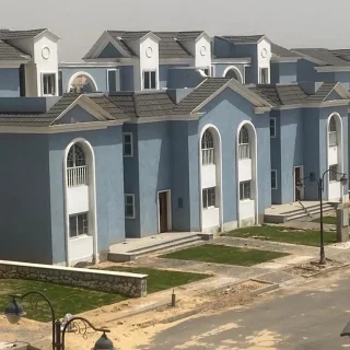 بفيو أكثر من رائع فيلات كمبوند هليوبوليس هيلز للبيع انتهز الفرصة