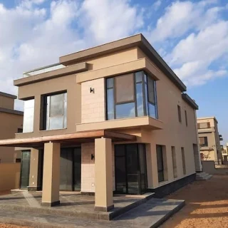 فيلا جاهزة للبيع في كمبوند سولاي