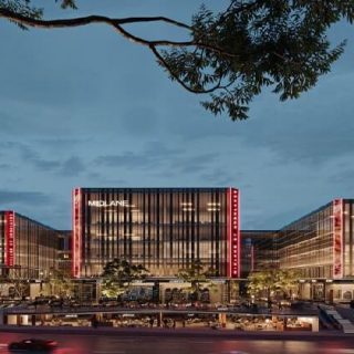 صيدلية 140م في التجمع الخامس في مول ميدلين